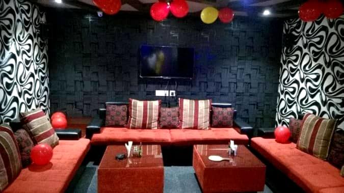 BJs Sports Restrau Cum Lounge