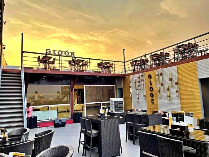 Glook The Sky Lounge