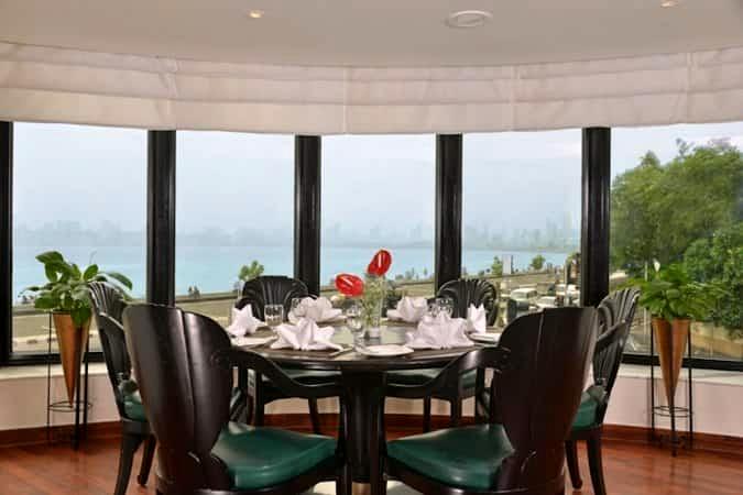 The Bayview Restaurant - Marine Plaza