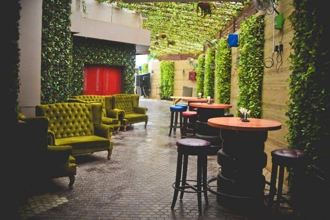 The Tipsy Tiger Garden Bar