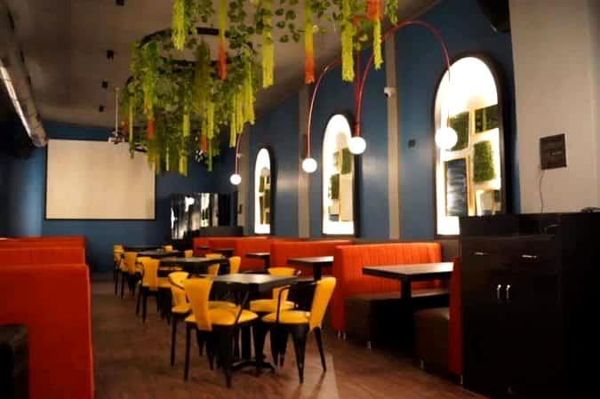 71 Tales - Bar & Cafe