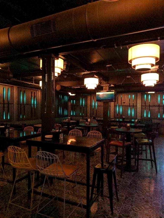 Warehouse Kitchenbar