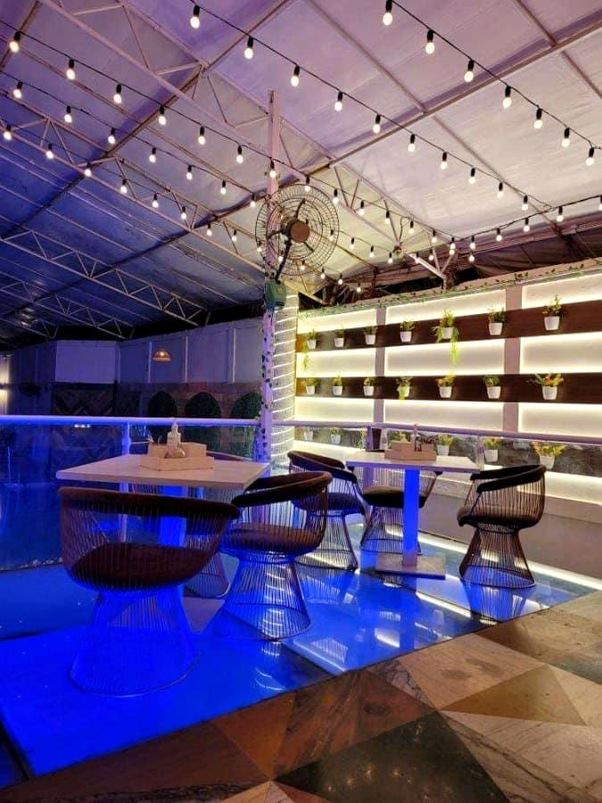 Oracle Sky Bar & Lounge