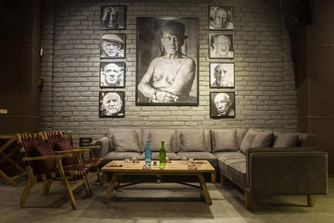 Pablo - The Art Cafe' Lounge