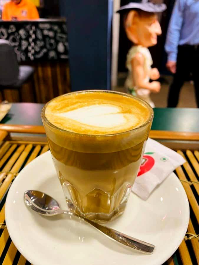 9 3/4 Central Perk Cafe