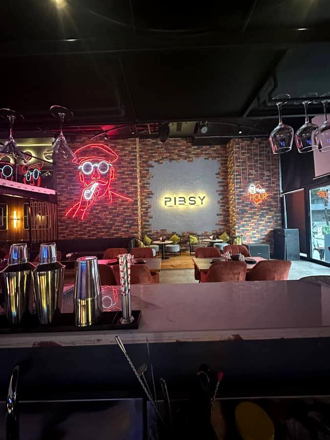 Pibsy Lounge And Eatery